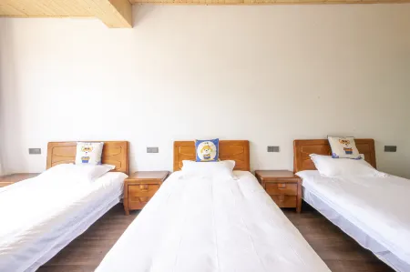 Fei Su Shijing B&B Отели рядом с достопримечательностью «Dragon Gate Conyon»