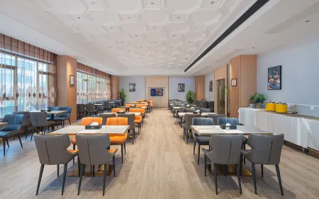 Vienna International Hotel (Luocheng Bus Terminal)