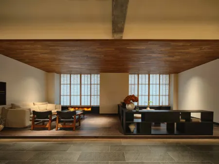 Hua Ji Homestay Отели рядом со станцией Datongnan Railway Station