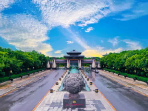Dongfang Hot Spring Hotel Hotels in Linghai