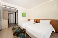 Luxseven Hotel