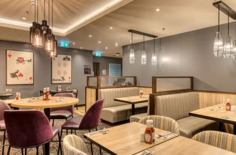 Premier Inn London Waterloo (Lambeth Road) photo 2
