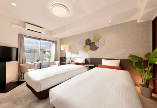 2. 도톤보리크리스탈..