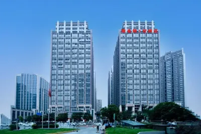 Vienna 3 Best Hotel (Chongqing Jiangbei Airport Sunac Central Plaza) Hotels in Chongqing