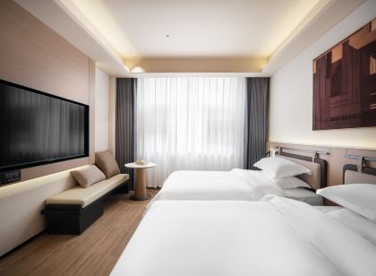 寧強智誠鉑銳飯店