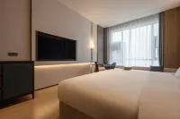 Jinglan Hotel Yinchuan Lanshan Valley Hotels near Yuecaicheng