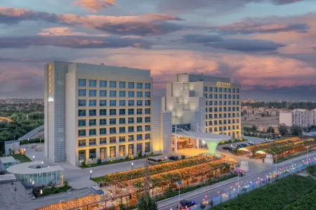 Turpan Hengze Hotel Отели рядом с достопримечательностью «Grape Valley»