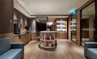 Hotel Intrendy