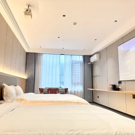 Rongjiang Qiancheng Hotel