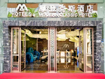 Modern Classic Hotel