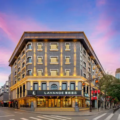 Lavande Hotel (Shenyang Zhengyang Street Forbidden City Huaiyuanmen Subway Station) Hotels near Shenhe