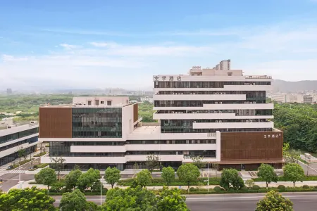 JI Hotel (Huzhou South Taihu Economic Development Zone) Отели рядом с достопримечательностью «Qianyuan Garden»