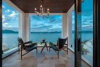 Yizhui Meet Lanyuan (Sansheng Island Heart Mansion Cafe)