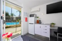 Seadream Studios at Mandurah Gate Resort Hotels in Erskine