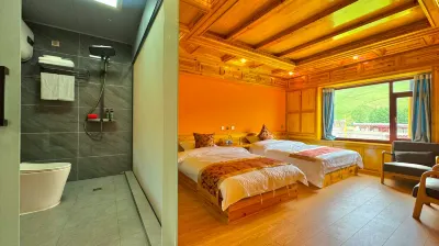 道孚倉央情歌莊園 惠遠寺附近的飯店