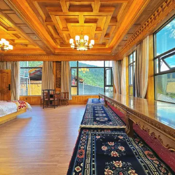 Wangyun Pavilion Homestay (Zhagana Scenic Area Ticket Center)