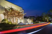 Wuyuan Yuehuitang Hotels in 