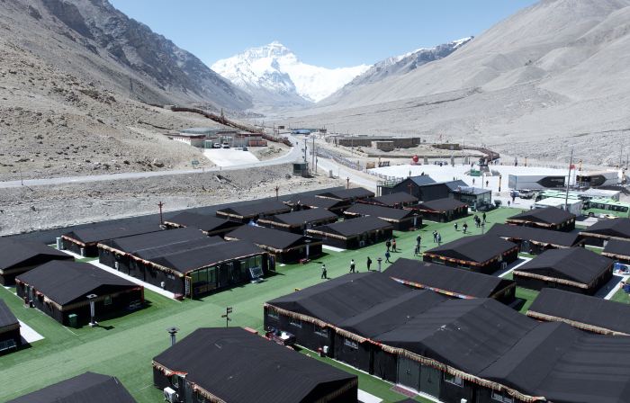 Mount Everest Base Camp Tent Camping Hotel