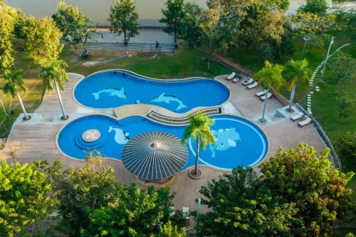 Phum Domnak Domrey Resort Hotels in Traeng Trayueng