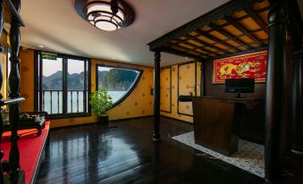 Nostalgia Halong Cruise