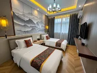 Qifeng Guli Light Luxury Homestay (Kaifeng Qingming Shanghe Garden Gulou Square Branch)