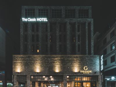 The Classic Hotel by hotelone