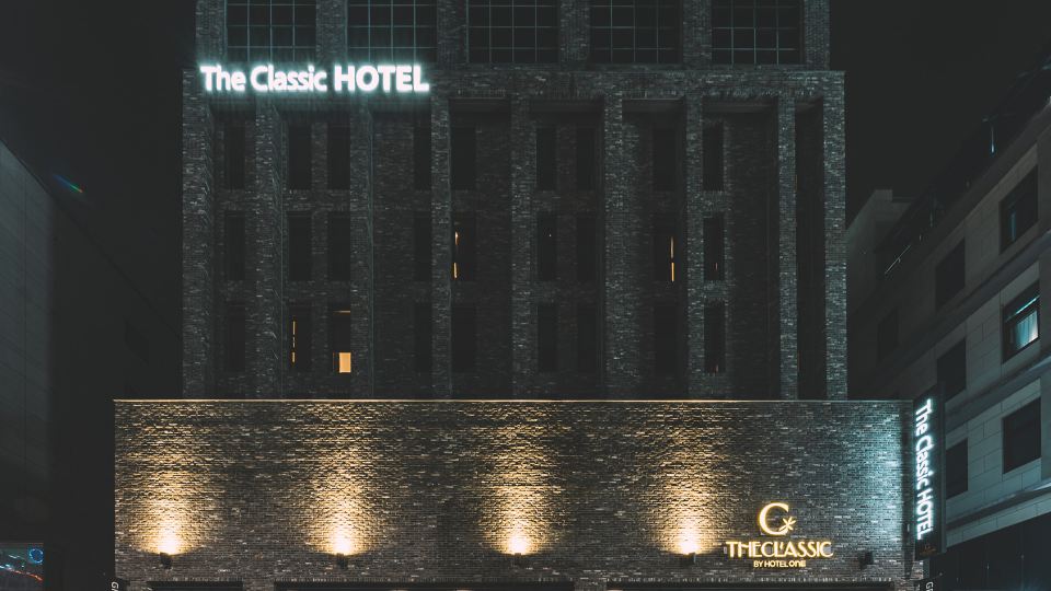The Classic Hotel by hotelone
