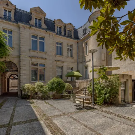 Yndo Hôtel