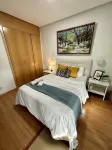 Modern apartment Near city center, Airport,  Metro Hotel a 
