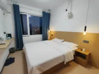 Hongxia Homestay (Zhoukou High-Speed Rail East Station) - 2 ดาว