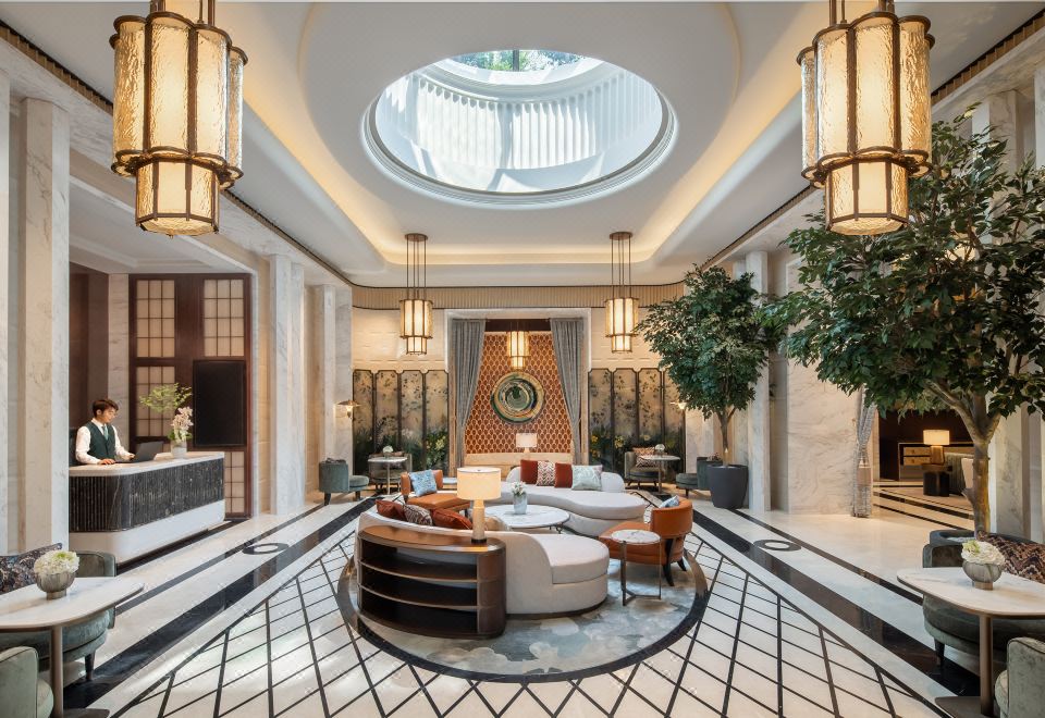 2. 샹그릴라 홍차오..