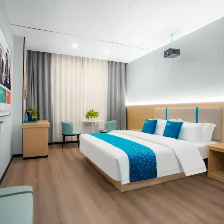 YueYing Hotel (Linyi University City Long-distance Bus Station Branch)
