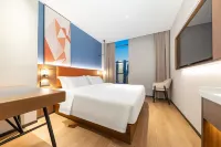 麗濠·逸居飯店(武漢湖北大學地鐵站店) 湖北大學-田家炳教育學院附近的飯店