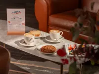 Eklo Hotels Bordeaux City Center Bastide - breakfast