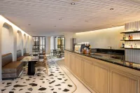 曼谷安蔚素坤逸酒店