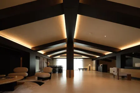 COVE Creek Retreat Hotel Отели рядом с достопримечательностью «Guizhou Aviation Vocational and Technical College»