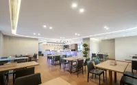 Vienna 3 Best Hotel (Huaibei Lieshan University Town Huayi Square) - sarapan