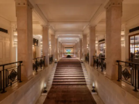 THE ERAVATI Sule Grand Yangon Hotels in Yangon