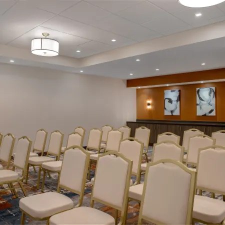 Hampton Inn by Hilton Winnipeg Downtown
