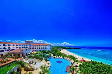 Hotel Nikko Alivila/Yomitan Resort Okinawa