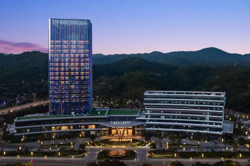 Dingnan Grand Skylight International Hotel