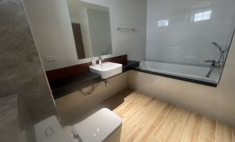 J&P Hotel Sriracha