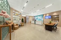 EZZI HOTEL (Wanda Plaza Branch, Ningde High speed Railway Station)