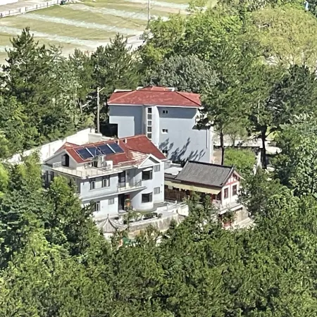 Qianshan Zeyongju