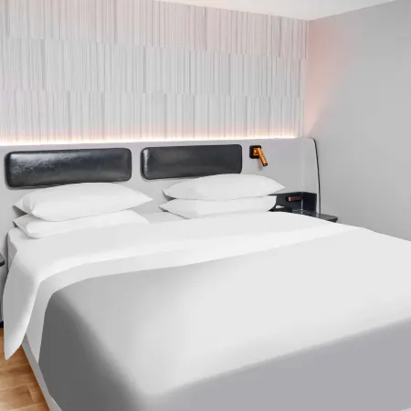Dianwanjing E-sports Hotel (Lianshui Wuyue Plaza Branch)