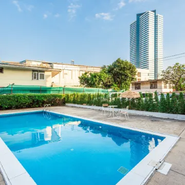 ZAYN Bangna Hotel Отели рядом с достопримечательностью «Торговый центр Seacon Square»