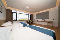Dongli Holiday Hotel