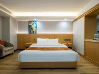 Wanbang Zundi Hotel (Xi'an High-tech Wanda Plaza Mutasi Subway Station Branch) Hotels near Gaoxin