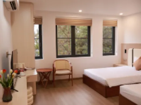 曼登韋魯納酒店 公伯隴酒店