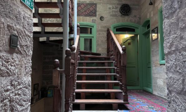 Sazeli Old Baku Hotel